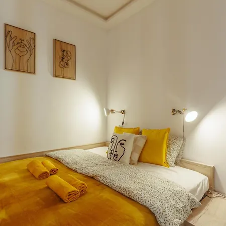 Apartament Rise & Shine *